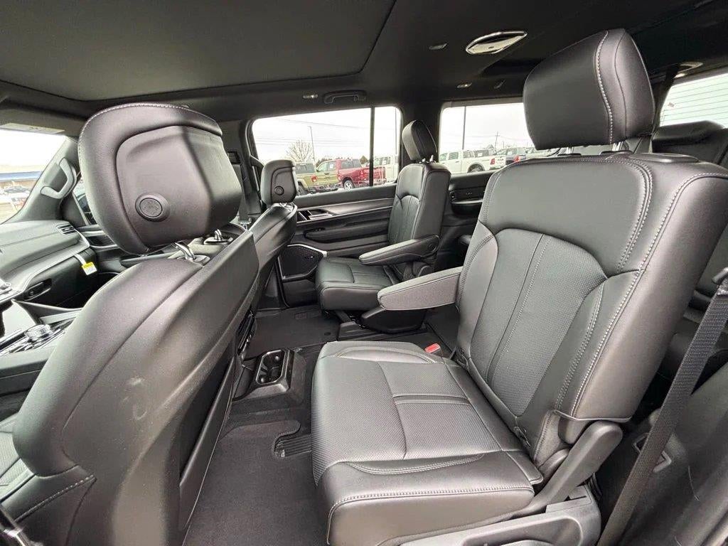 2026 Jeep Grand Wagoneer 4x4