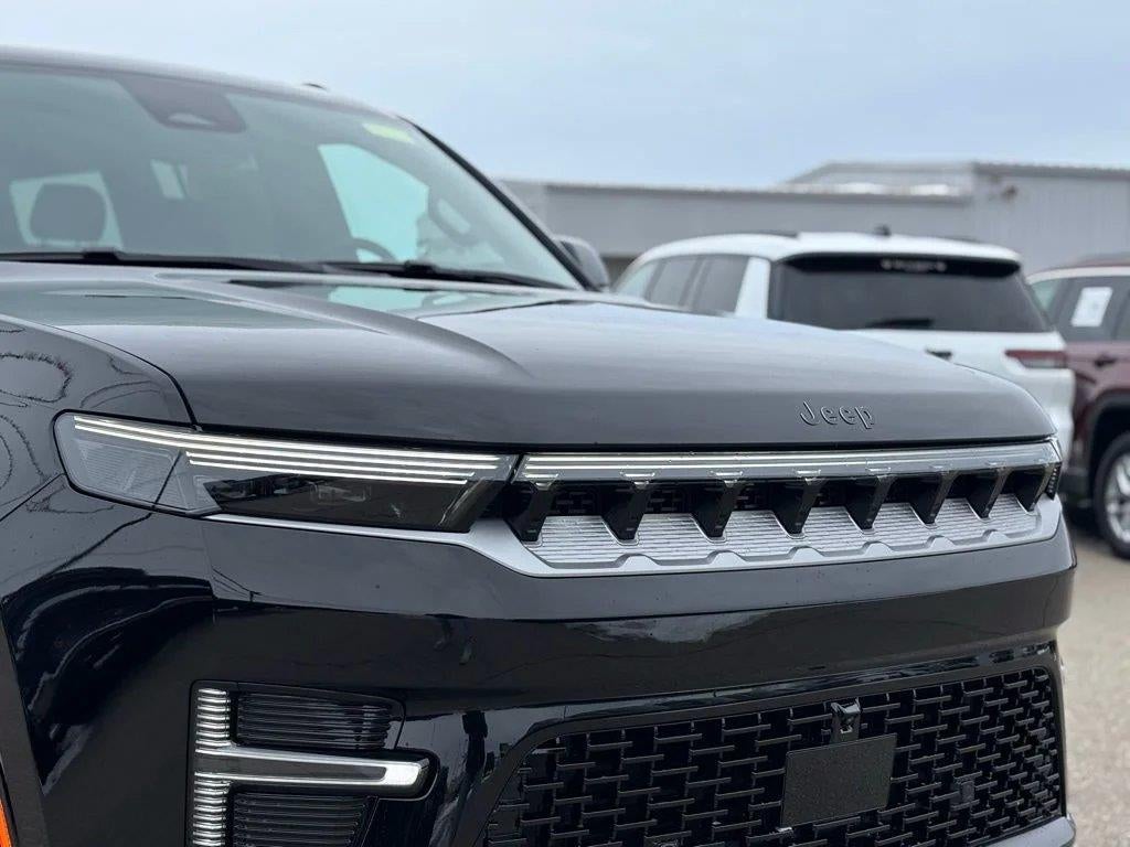 2026 Jeep Grand Wagoneer 4x4