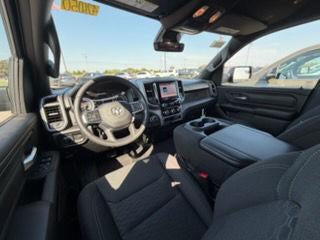 2027 RAM Ram 1500 RAM 1500 WARLOCK CREW CAB 4X4 5'7' BOX