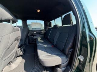 2027 RAM Ram 1500 RAM 1500 WARLOCK CREW CAB 4X4 5'7' BOX