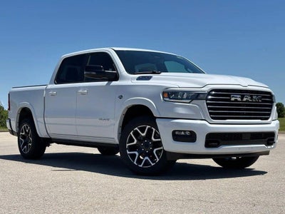 2026 RAM Ram 1500 RAM 1500 LARAMIE CREW CAB 4X4 5'7' BOX