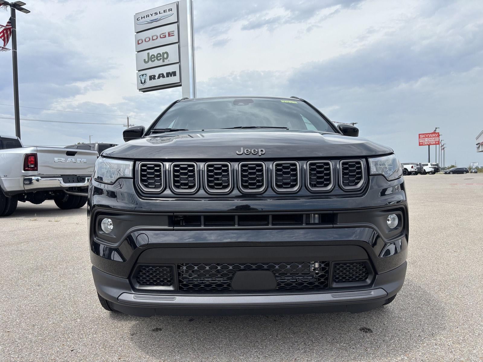 2026 Jeep Compass Latitude Altitude