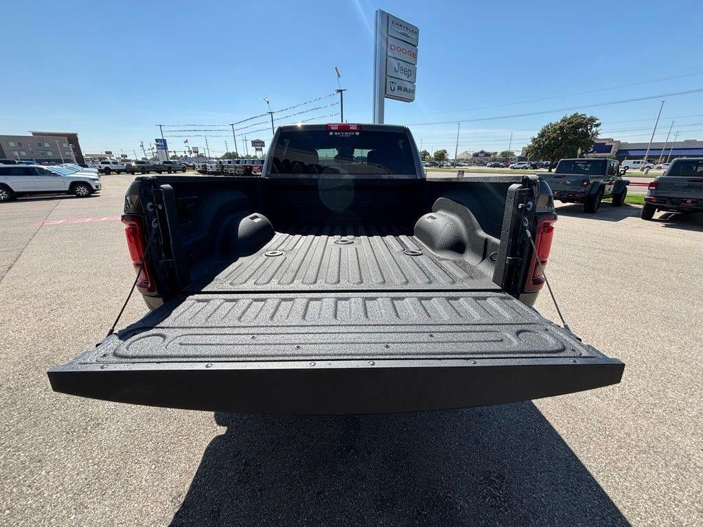 2025 RAM 2500 Big Horn Crew Cab 4x4 6'4' Box
