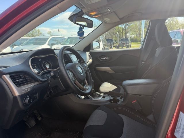 2017 Jeep Cherokee Sport FWD