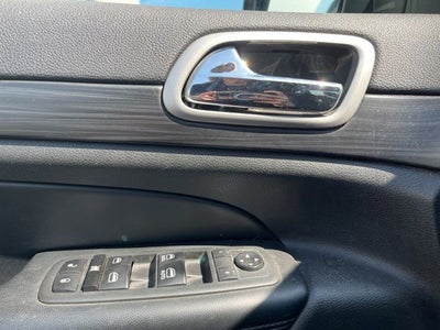 2020 Jeep Grand Cherokee Laredo E 4x4