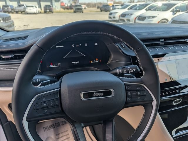 2026 Jeep Grand Cherokee GRAND CHEROKEE LIMITED 4X4