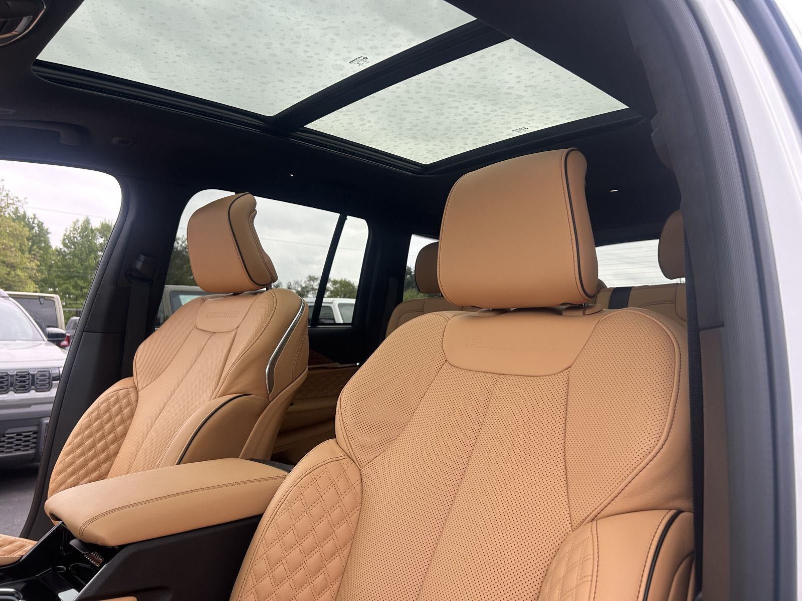 2027 Jeep Grand Cherokee GRAND CHEROKEE SUMMIT 4X4