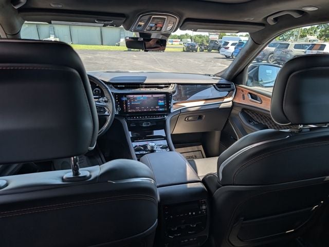 2026 Jeep Grand Cherokee GRAND CHEROKEE SUMMIT 4X4