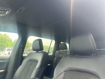 2026 Jeep Grand Cherokee GRAND CHEROKEE L LAREDO ALTITUDE 4X4