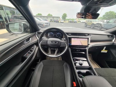 2026 Jeep Grand Cherokee GRAND CHEROKEE L LAREDO ALTITUDE 4X4