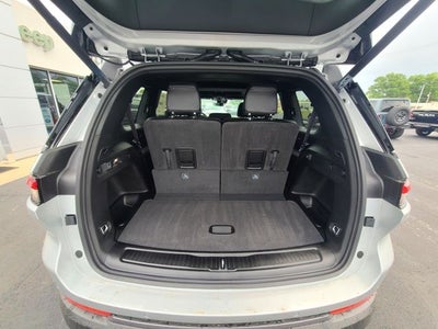 2026 Jeep Grand Cherokee GRAND CHEROKEE L LAREDO ALTITUDE 4X4