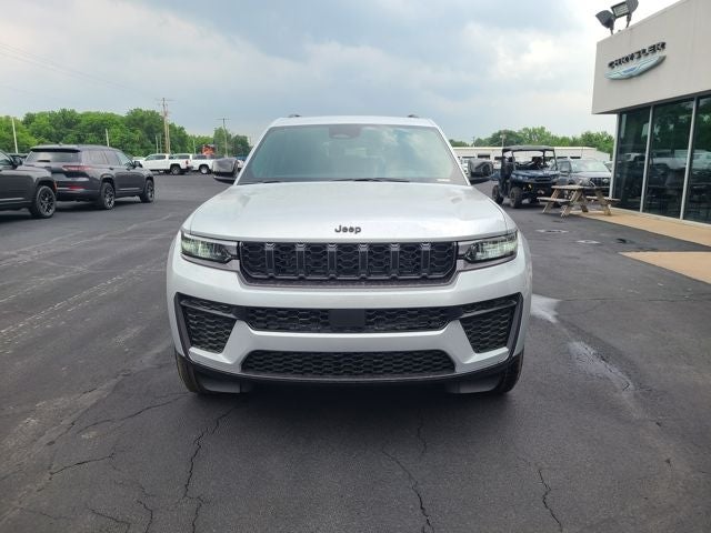2026 Jeep Grand Cherokee GRAND CHEROKEE L LAREDO ALTITUDE 4X4