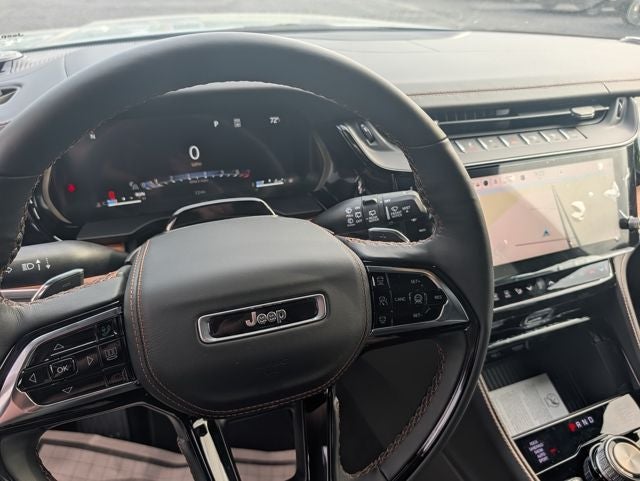 2026 Jeep Grand Cherokee GRAND CHEROKEE L SUMMIT 4X4