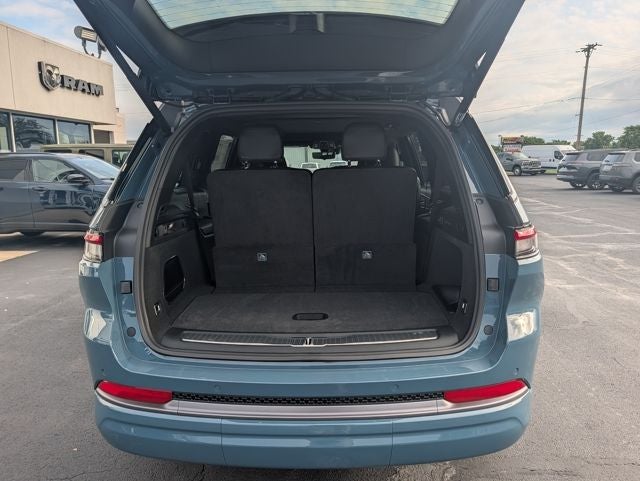 2026 Jeep Grand Cherokee GRAND CHEROKEE L SUMMIT 4X4