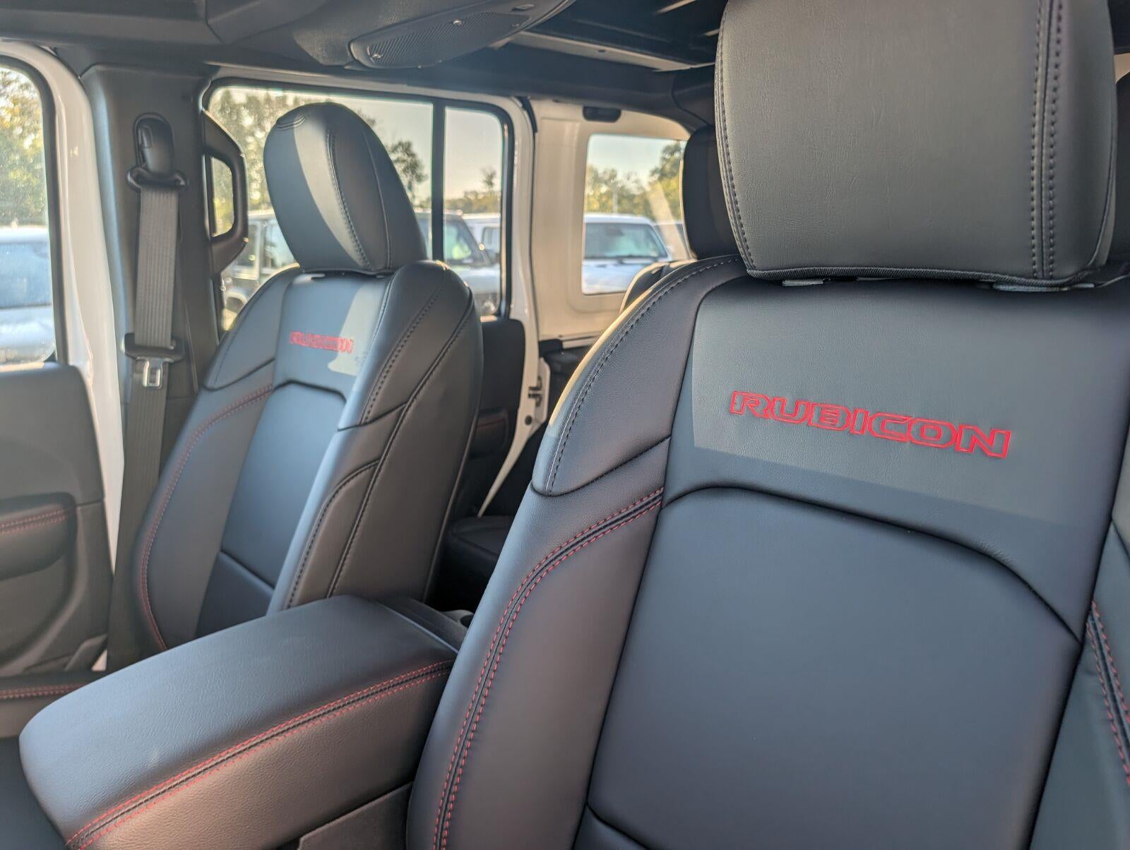 2027 Jeep Wrangler WRANGLER 4-DOOR RUBICON X