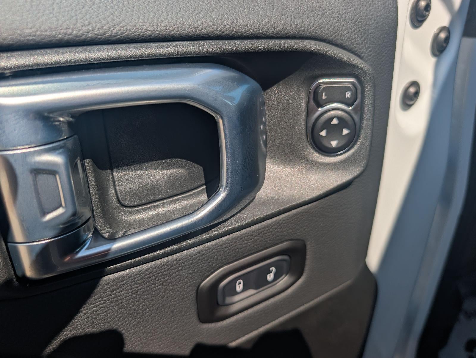 2027 Jeep Wrangler WRANGLER 4-DOOR RUBICON X