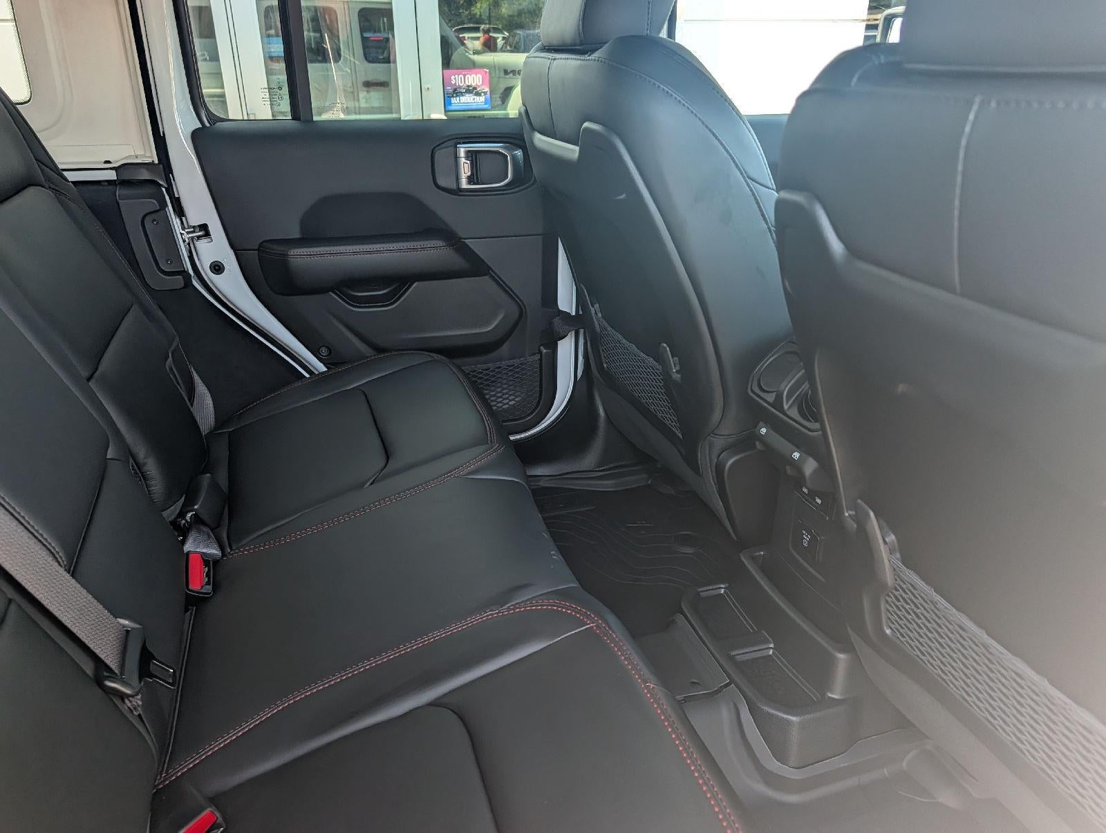2027 Jeep Wrangler WRANGLER 4-DOOR RUBICON X
