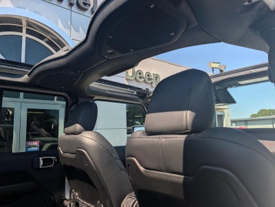 2027 Jeep Wrangler WRANGLER 4-DOOR RUBICON X