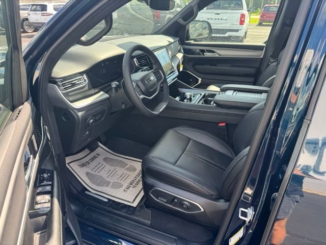 2026 Jeep Grand Wagoneer GRAND WAGONEER L LIMITED RESERVE 4X4
