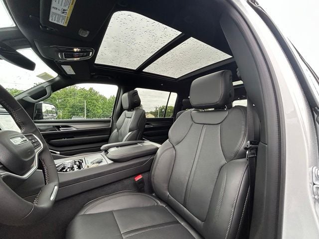 2026 Jeep Grand Wagoneer GRAND WAGONEER UPLAND 4X4