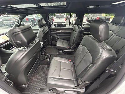 2026 Jeep Grand Wagoneer GRAND WAGONEER UPLAND 4X4