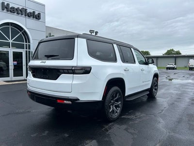 2026 Jeep Grand Wagoneer GRAND WAGONEER UPLAND 4X4