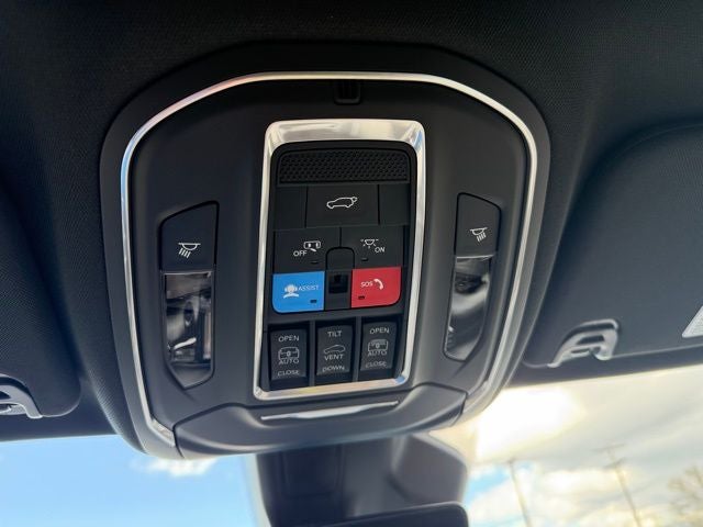 2026 Jeep Grand Wagoneer GRAND WAGONEER LIMITED ALTITUDE 4X4