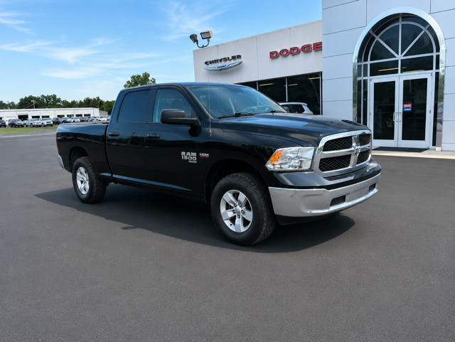 2019 RAM 1500 Classic SLT Crew Cab 4x4 6'4' Box