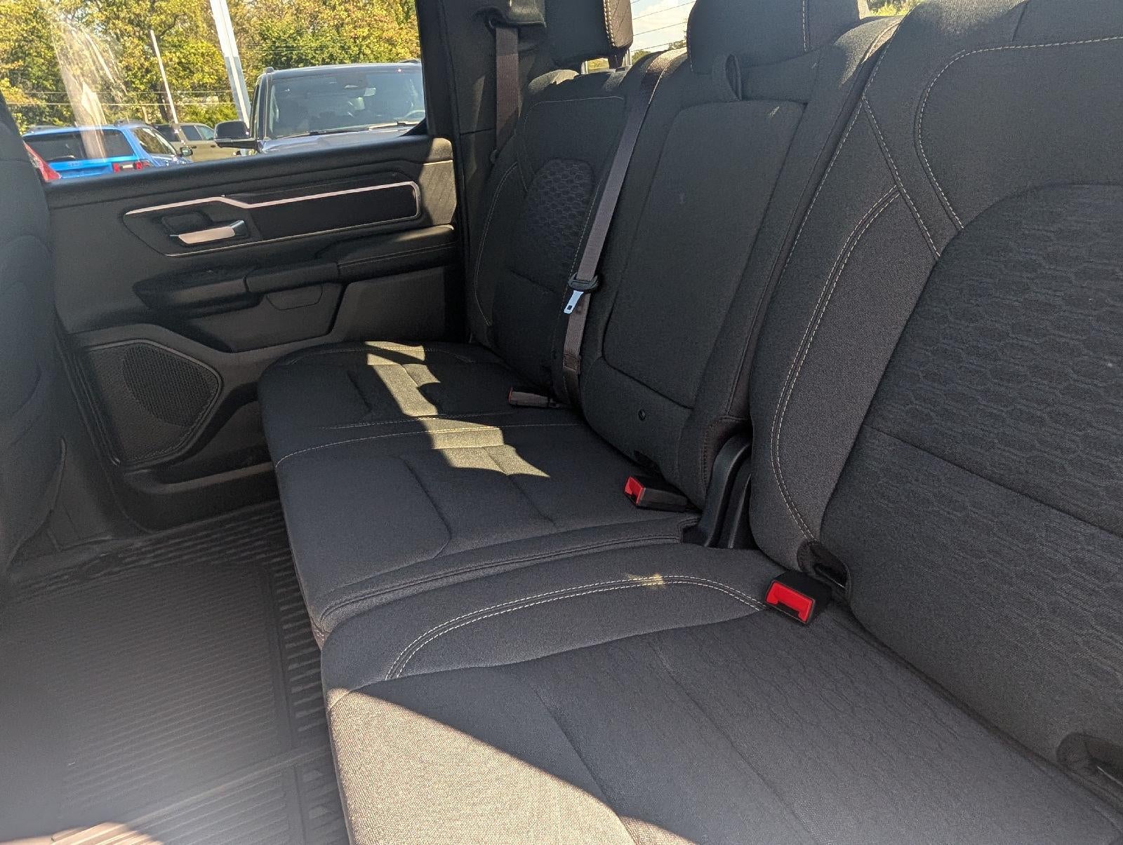 2027 RAM Ram 1500 RAM 1500 BIG HORN CREW CAB 4X4 5'7' BOX