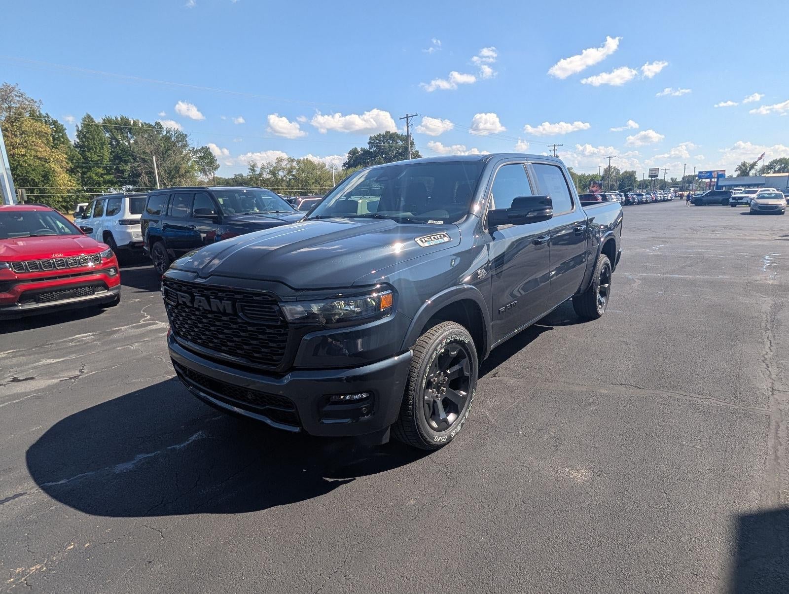 2027 RAM Ram 1500 RAM 1500 BIG HORN CREW CAB 4X4 5'7' BOX