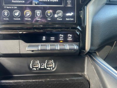 2021 RAM 1500 Laramie Crew Cab 4x4 5'7' Box