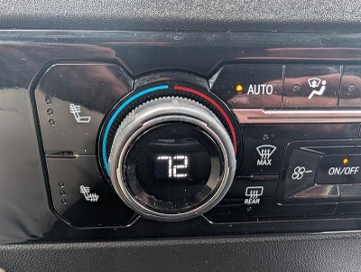 2023 Chevrolet Silverado 1500 4WD Crew Cab Standard Bed LT
