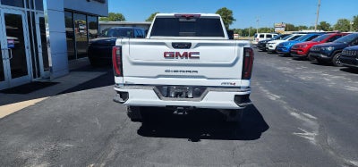 2024 GMC Sierra 2500HD 4WD Crew Cab Standard Bed AT4