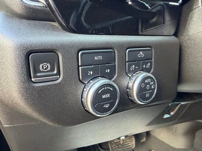 2022 GMC Sierra 1500 4WD Crew Cab Short Box Elevation