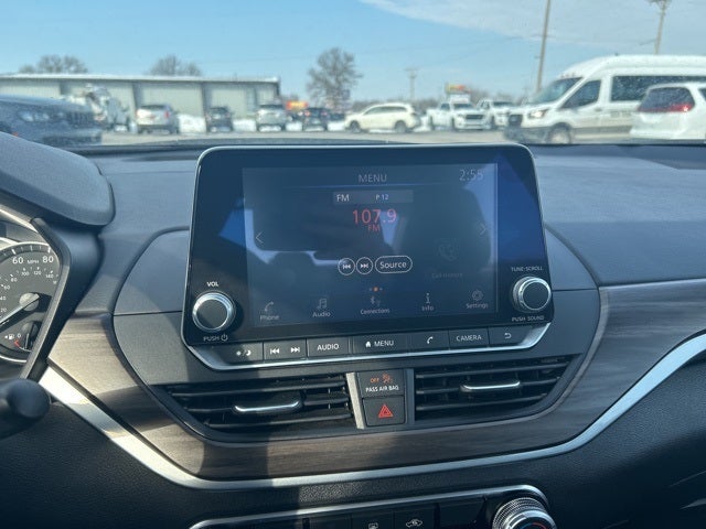 2024 Nissan Altima SV FWD