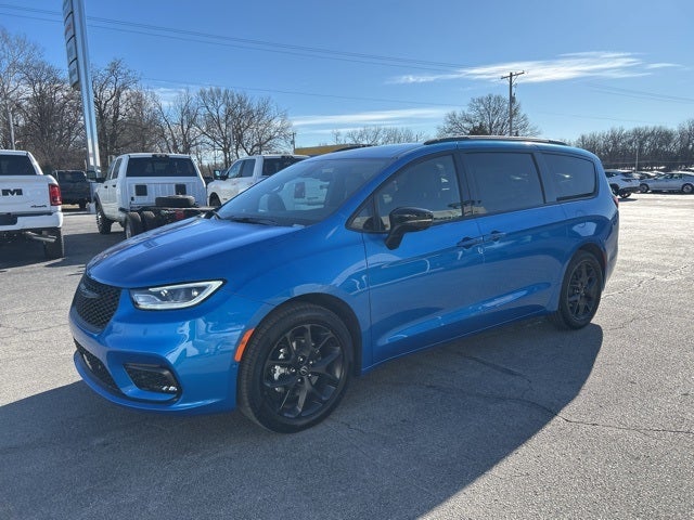 2026 Chrysler Pacifica PACIFICA SELECT