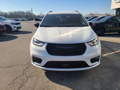 2026 Chrysler Pacifica PACIFICA SELECT