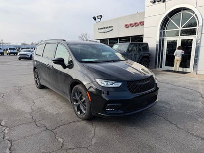 2026 Chrysler Pacifica PACIFICA SELECT