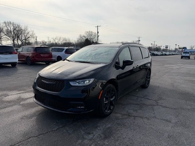 2026 Chrysler Pacifica PACIFICA SELECT