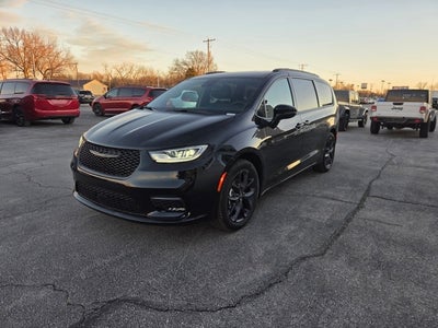 2026 Chrysler Pacifica PACIFICA SELECT