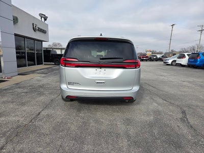2026 Chrysler Pacifica PACIFICA SELECT