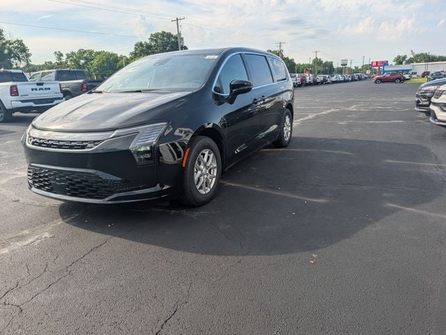 2027 Chrysler Pacifica PACIFICA SELECT