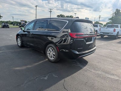 2027 Chrysler Pacifica PACIFICA SELECT
