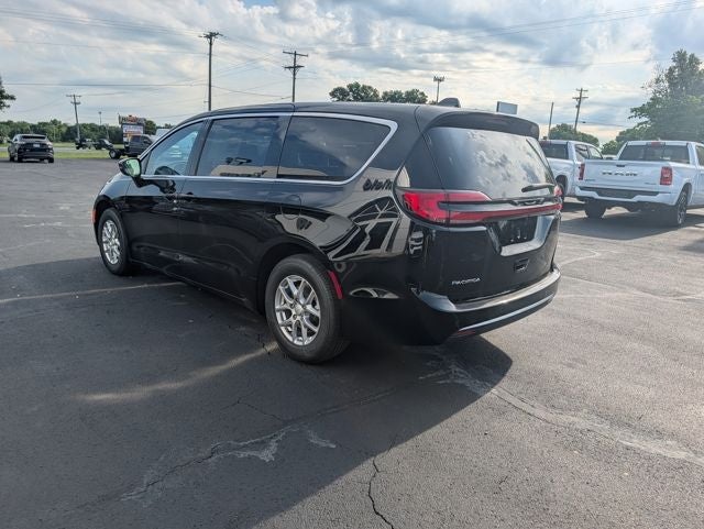 2027 Chrysler Pacifica PACIFICA SELECT