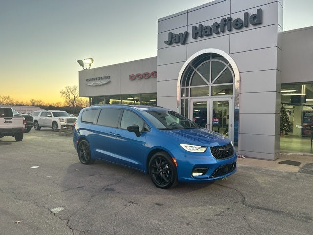 2026 Chrysler Pacifica PACIFICA SELECT