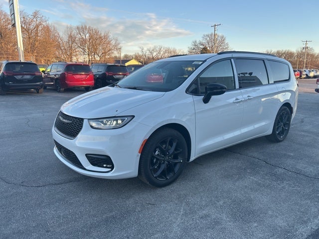 2026 Chrysler Pacifica PACIFICA SELECT
