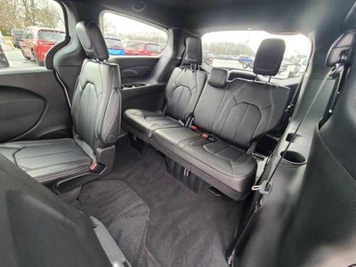 2026 Chrysler Voyager VOYAGER LX