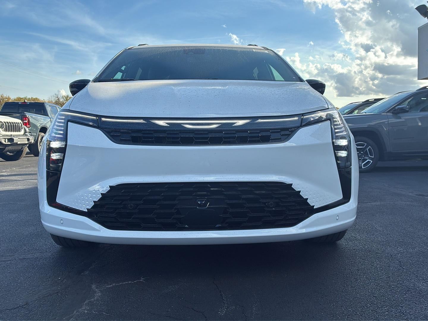 2027 Chrysler Pacifica PACIFICA LIMITED