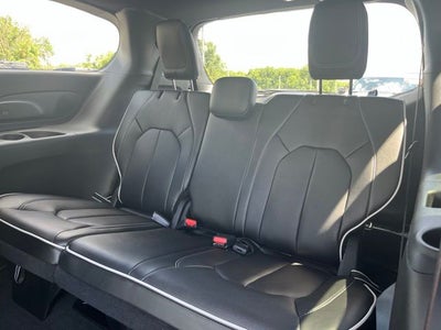 2027 Chrysler Pacifica PACIFICA LIMITED