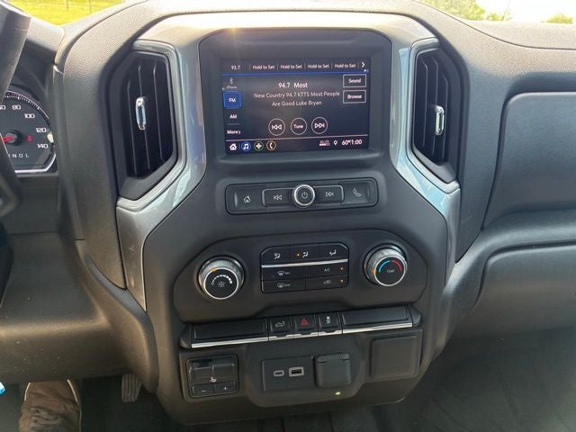 2023 Chevrolet Silverado 2500HD 4WD Crew Cab Standard Bed Custom